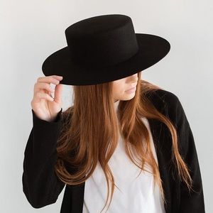 Gigi Pip DAHLIA BOATER - BLACK Size Medium